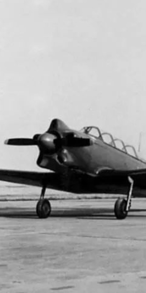 當代中國-當年今日-中國首批飛機