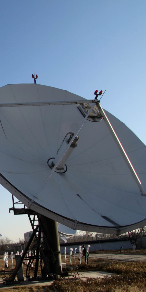 當代中國-當年今日-衛星通信網