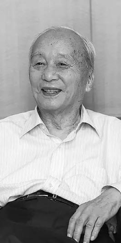 當代中國-當年今日-李東英逝世