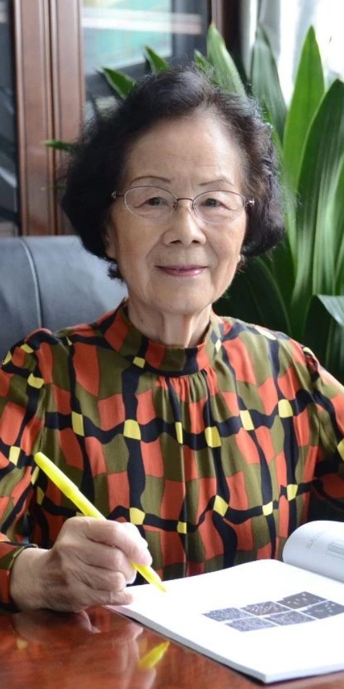 當代中國-當年今日-張俐娜逝世