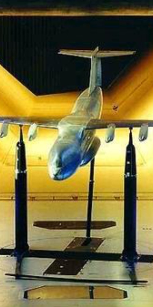 当代中国-当年今日-风洞