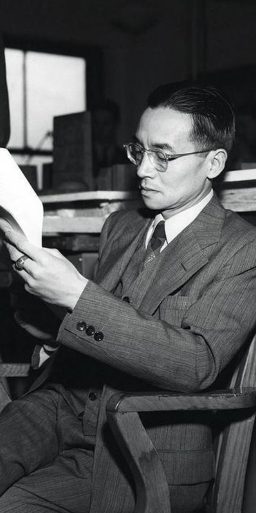 当代中国-当年今日-梁思成逝世