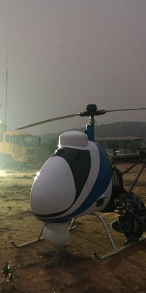 当代中国-当年今日-直升机夜巡