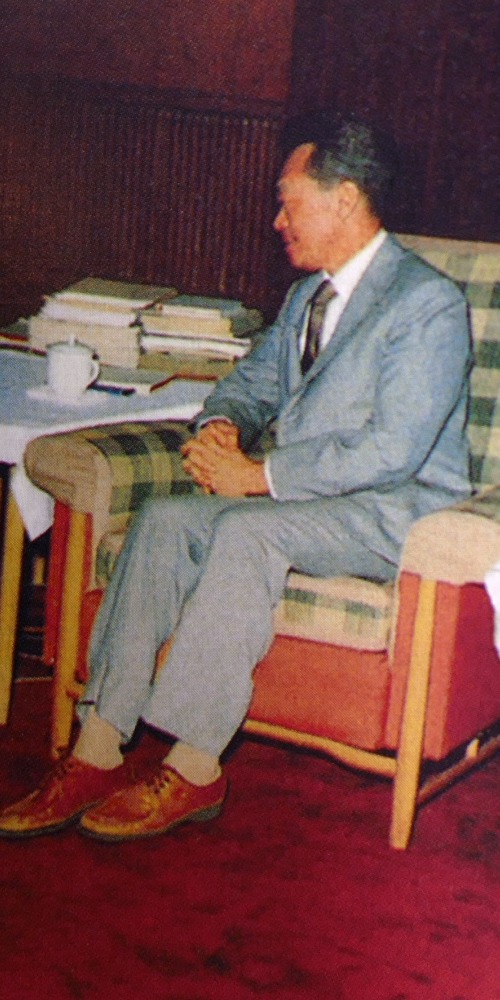 當代中國-當年今日-新加坡總理李光耀首次訪華