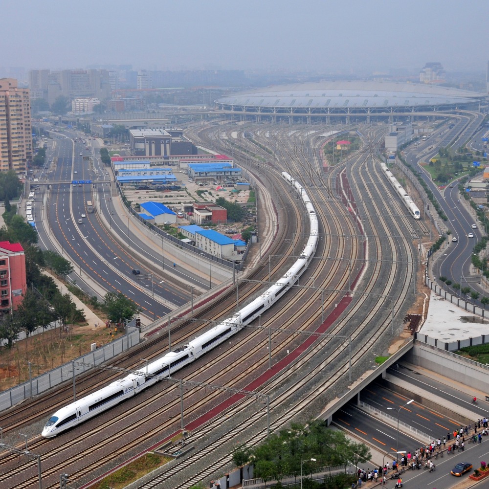 當代中國-當年今日-京滬高鐵正式通車