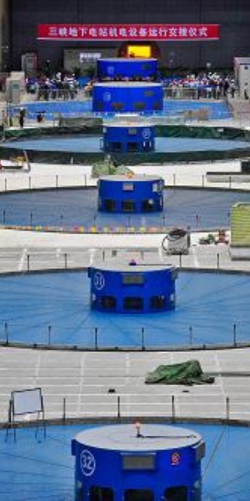 當代中國-當年今日-三峽工程最後一台發電機組投產