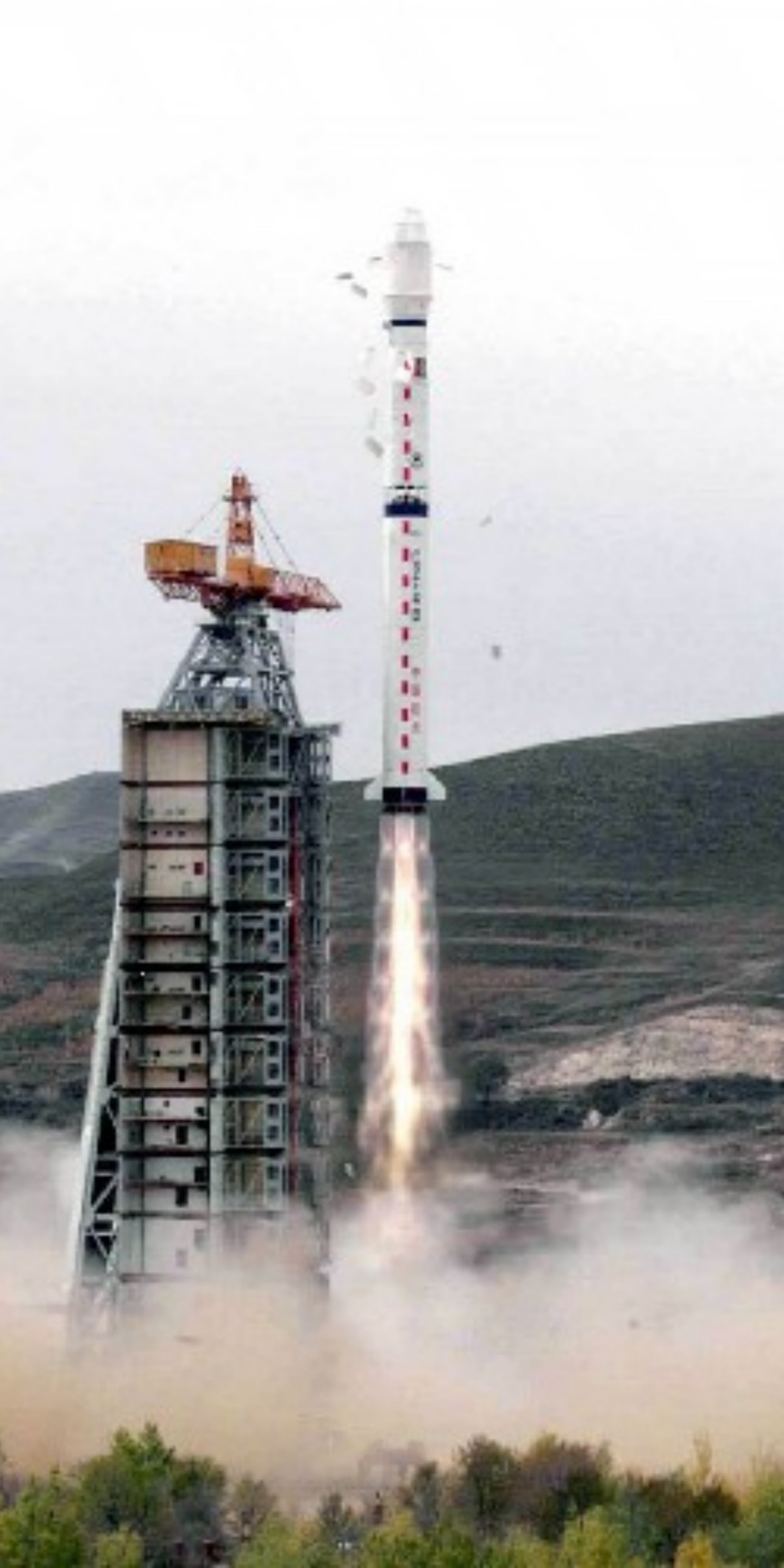 中国第一台百万次电脑试制成功 | 当年今日 | 通识中国 | 当代中国