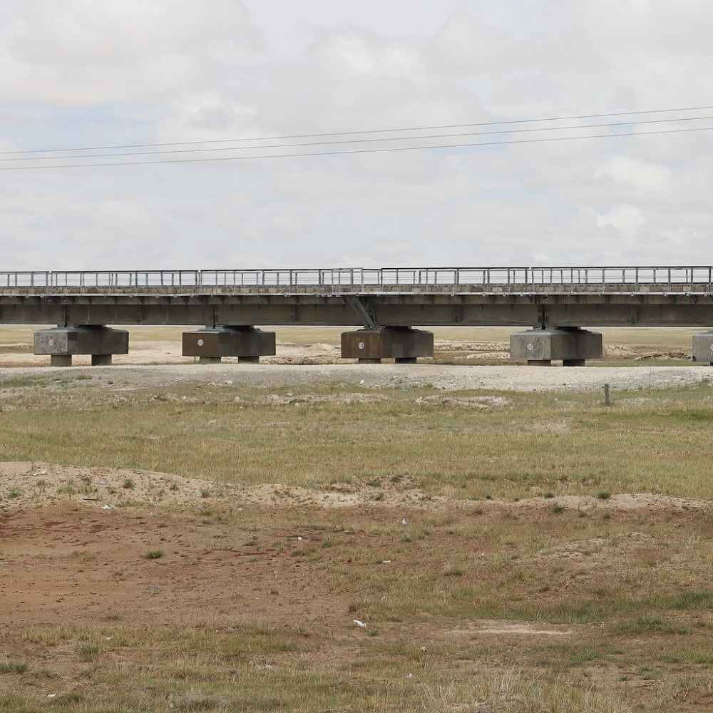 青藏鐵路清水河特大橋