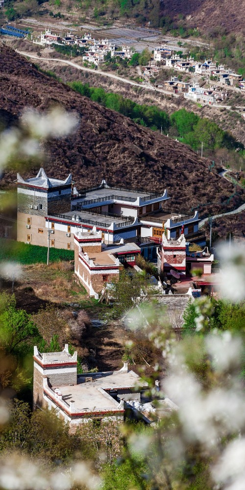 四川丹巴甲居藏寨