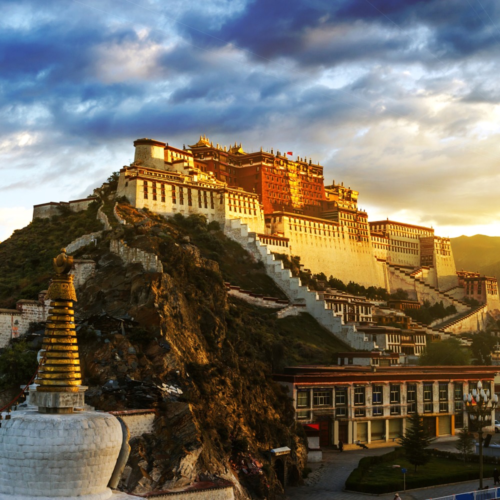 當代中國-潮遊生活-旅遊風物-西藏拉薩