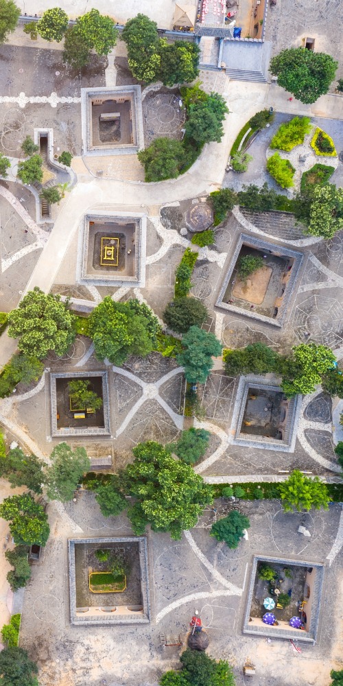  当代中国-潮游生活-旅游风物-陜州地坑院