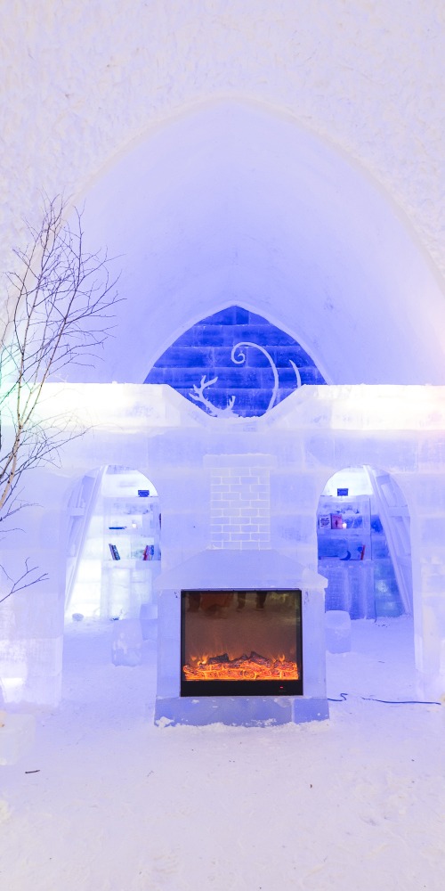 當代中國-潮遊生活-旅遊風物-冰雪酒店